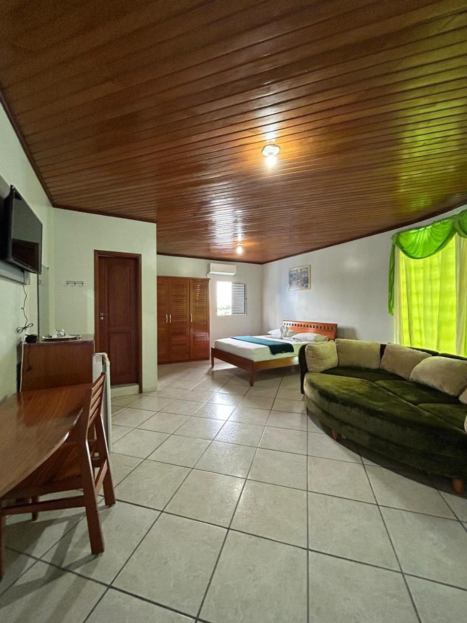 Swamy Hotel Cruzeiro do Sul  Rom bilde
