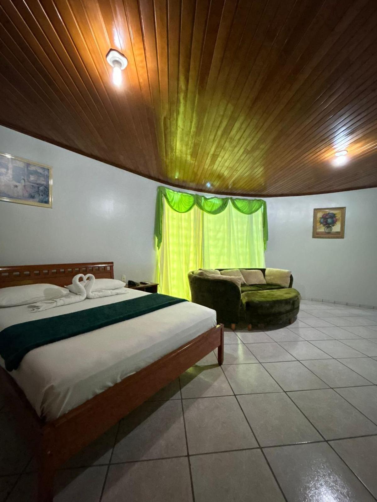 Swamy Hotel Cruzeiro do Sul  Rom bilde